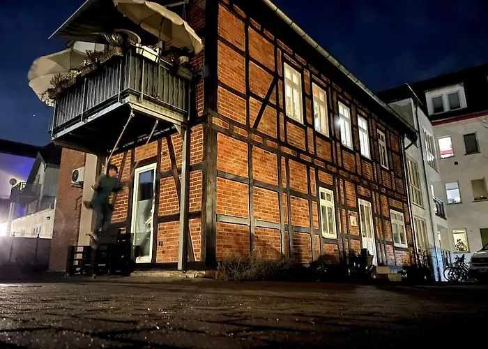 Appartement Charmantes Haeuschen Mit Gaestezimmer In Erfurt